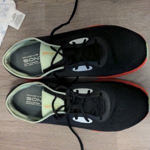 Men's under armour sonic 5 size 11.5